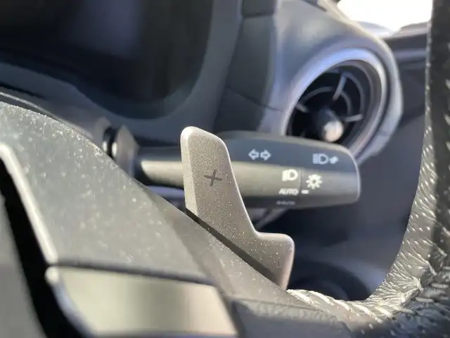 レクサス ＩＳ 300 Fスポーツ モードブラックS 富山県 2022(令4)年 1.6万km ホワイトノーヴァガラスフレーク サンルーフ/オレンジキャリパー/RSRローダウンサス/純正サスペンション積み込み/BBS製純正19インチAW/パノラミックビューモニター/メーカーナビ/フルセグＴＶ/Bluetooth/DVD再生/ビルトインETC2.0/レーダークルーズコントロール/レーンキープアシスト/オートマチックハイビーム/パドルシフト/ステアリングスイッチ/パワーシート/シートヒーター/エアシート/コーナーセンサー/LEDオートライト