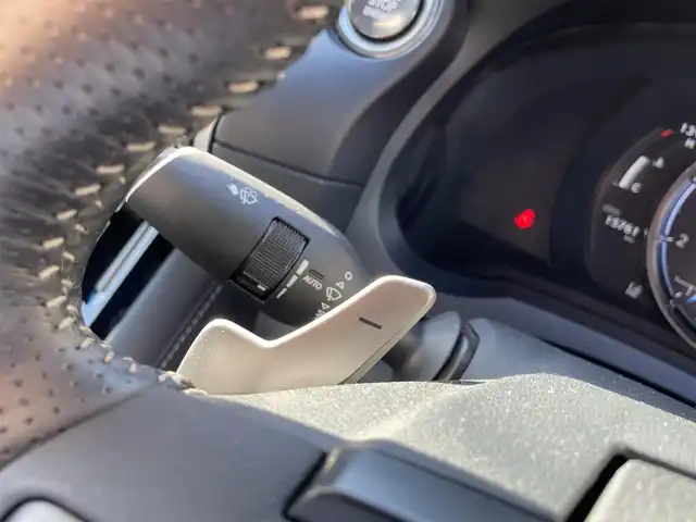 レクサス ＩＳ 300 Fスポーツ モードブラックS 富山県 2022(令4)年 1.6万km ホワイトノーヴァガラスフレーク サンルーフ/オレンジキャリパー/RSRローダウンサス/純正サスペンション積み込み/BBS製純正19インチAW/パノラミックビューモニター/メーカーナビ/フルセグＴＶ/Bluetooth/DVD再生/ビルトインETC2.0/レーダークルーズコントロール/レーンキープアシスト/オートマチックハイビーム/パドルシフト/ステアリングスイッチ/パワーシート/シートヒーター/エアシート/コーナーセンサー/LEDオートライト