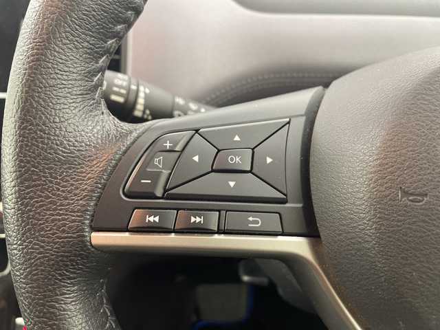 日産 セレナ e－パワー ハイウェイスター V 愛知県 2021(令3)年 5.9万km アズライトブルー 純正ナビ(MJ320D-W)/フルセグTV・Bluetooth・CD・DVD・AM・FM/フリップダウンモニター/ETC/インテリジェントアラウンドビューモニター/インテリジェントルームミラー/両側パワースライドドア/セーフティパック/プロパイロット/クルーズコントロール/インテリジェントエマージェンシーブレーキ/前方衝突予測警報/車線逸脱防止支援システム/車線逸脱警報/後側方衝突防止支援システム/後側方車両検知警報/ふらつき警報/リヤクロストラフィックアラート/踏み間違い衝突防止アシスト/標識認識/車両接近通報/フロント・バックソナー/アイドリングストップ/横滑り防止/ヒルスタートアシスト/LEDヘッドライト/インテリジェントオートライトシステム/アダプティブLEDヘッドライトシステム/フロントフォグランプ/電動格納ミラーウィンカー/革巻きステアリング/プッシュスタート/電子パーキングブレーキ/オートブレーキホールド/保証書・取扱説明書/スペアキー