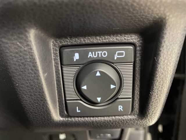 トヨタ クラウン ハイブリッド RS アドバンス Four 道央・札幌 2022(令4)年 4.3万km プレシャスブラックパール ・４ＷＤ　/ハイブリッド/寒冷地仕様/・トヨタセーフティセンス/・プリクラッシュセーフティ/・レーダークルーズコントロール/・純正12.3インチディスプレイ　ナビ/・フルセグTV/BT/AM/FM/SD）　/・純正エンジンスターター/・バックカメラ　　/・レザーシート/メモリーシート/・シートヒーター　/ベンチレーション/・ステアリングヒーター　/・ワイパーデアイサー　/・パドルシフト　/・コーナーセンサー/・オートブレーキホールド/・LEDライト/オートハイビーム/・社外ドライブレコーダー前後