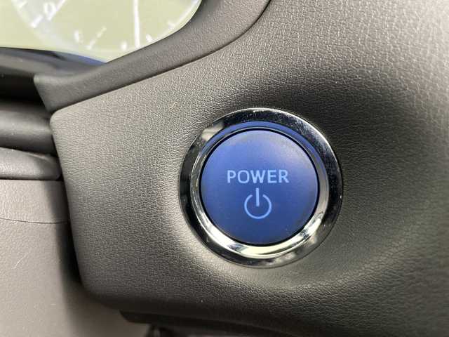 トヨタ クラウン ハイブリッド RS アドバンス Four 道央・札幌 2022(令4)年 4.3万km プレシャスブラックパール ・４ＷＤ　/ハイブリッド/寒冷地仕様/・トヨタセーフティセンス/・プリクラッシュセーフティ/・レーダークルーズコントロール/・純正12.3インチディスプレイ　ナビ/・フルセグTV/BT/AM/FM/SD）　/・純正エンジンスターター/・バックカメラ　　/・レザーシート/メモリーシート/・シートヒーター　/ベンチレーション/・ステアリングヒーター　/・ワイパーデアイサー　/・パドルシフト　/・コーナーセンサー/・オートブレーキホールド/・LEDライト/オートハイビーム/・社外ドライブレコーダー前後