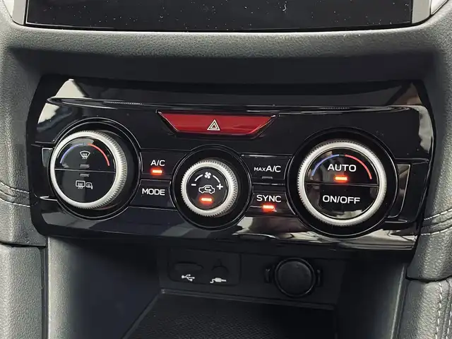 スバル インプレッサ スポーツ アドバンス 道央・札幌 2021(令3)年 1.8万km ホライゾンブルーP ・４WD/・寒冷地仕様/・純正SDナビ/・CD/DVD/SD/BT/iPod/フルセグ/・バックカメラ/サイドカメラ/・アイサイト/・レーンキープアシスト/・アダプティブクルーズコントロール/・コーナーセンサー/・横滑り防止装置/・ブラインドスポットモニター/・D+N席パワーシート/・LEDヘッドライト/・オートライト/・純正17インチAW/・純正フロアマット/・プッシュスタート/・スマートキー/・スペアキー/・保証書/・取扱説明書