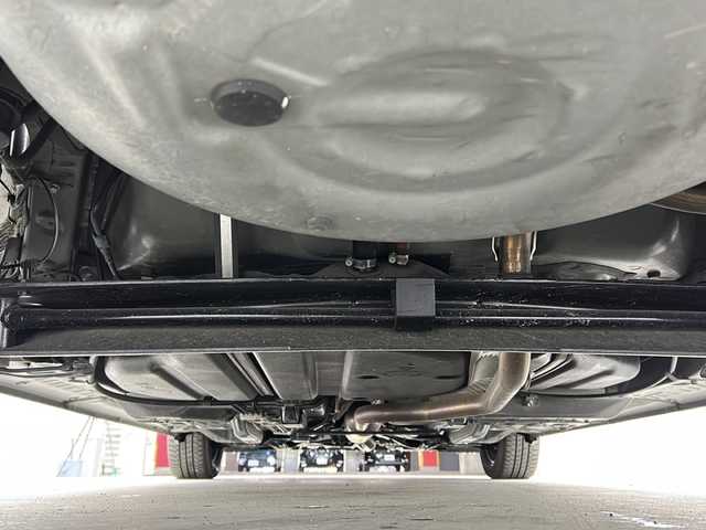 トヨタ シエンタ G セーフティエディション 愛知県 2021(令3)年 4.9万km ブラックマイカ 特別仕様車/純正SDナビ/（CD/DVD/Bluetooth/フルセグTV）/全方位カメラ/衝突軽減ブレーキ/レーンキープアシスト/オートマチックハイビーム/ETC/両側パワースライドドア/ステアリングヒーター/シートヒーター/スマートキー/スペアキー有/横滑り防止装置/前後コーナーセンサー