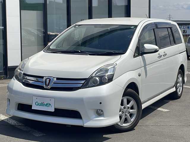トヨタ アイシス プラタナ Vセレクション 道東・釧路十勝 2016(平28)年 6.6万km ホワイトパールクリスタルシャイン ・4WD/・純正SDナビ/(CD・DVD・フルセグ・BT・FM・AM)/・バックカメラ/・スマートキー/・プッシュスタート/・ETC/・片側パワースライドドア/・リアヒーター/・リアクーラー/・コーナーセンサー/・横滑り防止/・HIDヘッドライト/・フォグライト/・オートライト/・ステアリングスイッチ/・社外AW付冬タイヤ　積込