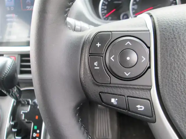 トヨタ ノア Si 千葉県 2014(平26)年 3.6万km ホワイトパールクリスタルシャイン ワンオーナー/アルパイン10インチナビ、フルセグTV/バックカメラ/社外オーディオ【CD/DVD/SD/BT/USB】/アルパイン11.4型フリップダウンモニター/フロントモデリスタスポイラー/両側パワースライドドア/LEDヘッドライト&LEDフォグ/純正16インチアルミホイール/ウィンカードラミラー/社外前方ドライブレコーダー/社外ツィーター/ETC、スペアキー/取扱説明書/新車時保証書/トヨタ整備記録簿(H26/27/28/29/30/R1/2/3)