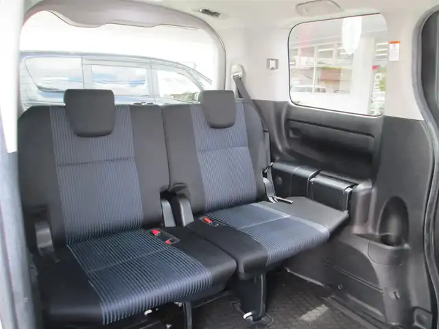 トヨタ ノア Si 千葉県 2014(平26)年 3.6万km ホワイトパールクリスタルシャイン ワンオーナー/アルパイン10インチナビ、フルセグTV/バックカメラ/社外オーディオ【CD/DVD/SD/BT/USB】/アルパイン11.4型フリップダウンモニター/フロントモデリスタスポイラー/両側パワースライドドア/LEDヘッドライト&LEDフォグ/純正16インチアルミホイール/ウィンカードラミラー/社外前方ドライブレコーダー/社外ツィーター/ETC、スペアキー/取扱説明書/新車時保証書/トヨタ整備記録簿(H26/27/28/29/30/R1/2/3)