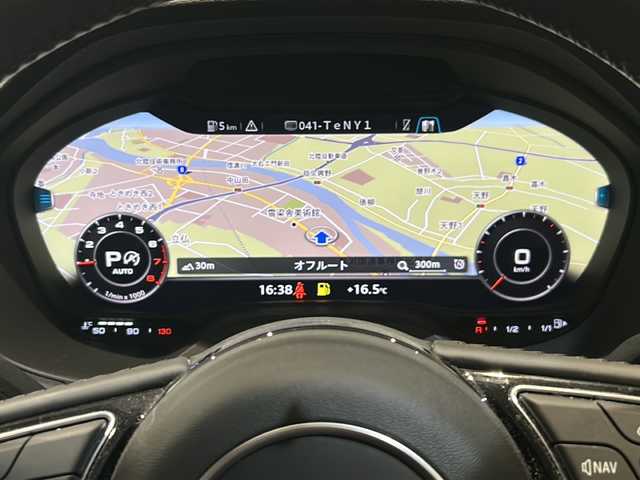 アウディ Ｑ２ 1．0 TFSI スポーツ 新潟県 2018(平30)年 2.6万km ミトスブラックメタリック ワンオーナー/バーチャルコックピット/ナビゲーションパッケージ/-MMIナビゲーションシステム/-8スピーカー/-スマートフォンインターフェイス/LEDライトパッケージ/-LEDヘッドライト/-LEDリヤダイナミックターンインディケーター/-ヘッドライトウォッシャー/コンビニエンスパッケージ/-アドバンストキーシステム/-リヤビューカメラ/-アウディパーキングシステム/ベーシックパッケージ/-デラックスオートマチックエアコンディショナー/-ルームミラー自動防眩/-レイン/ライトセンサー/-アウディプレセンスフロント/-ドライバーインフォメーションシステム/-ステアリングホイール3スポークレザーマルチファンクション/-センターアームレスト/シートヒーター/フルセグTV/ETC/電動パーキングブレーキ/オートブレーキホールド/アイドリングストップ