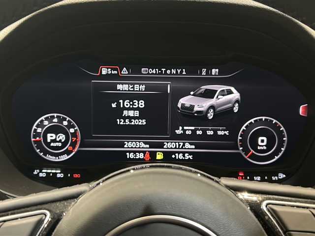 アウディ Ｑ２ 1．0 TFSI スポーツ 新潟県 2018(平30)年 2.6万km ミトスブラックメタリック ワンオーナー/バーチャルコックピット/ナビゲーションパッケージ/-MMIナビゲーションシステム/-8スピーカー/-スマートフォンインターフェイス/LEDライトパッケージ/-LEDヘッドライト/-LEDリヤダイナミックターンインディケーター/-ヘッドライトウォッシャー/コンビニエンスパッケージ/-アドバンストキーシステム/-リヤビューカメラ/-アウディパーキングシステム/ベーシックパッケージ/-デラックスオートマチックエアコンディショナー/-ルームミラー自動防眩/-レイン/ライトセンサー/-アウディプレセンスフロント/-ドライバーインフォメーションシステム/-ステアリングホイール3スポークレザーマルチファンクション/-センターアームレスト/シートヒーター/フルセグTV/ETC/電動パーキングブレーキ/オートブレーキホールド/アイドリングストップ