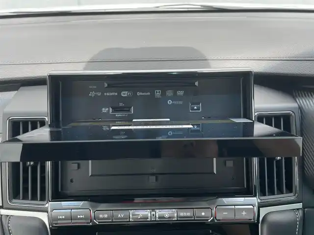 三菱 デリカＤ：５ シャモニー 千葉県 2025(令7)年 0.1万km未満 パールⅡ 禁煙車/衝突被害軽減ブレーキ/１１インチアルパイン製ナビ/後席アルパイン製モニター/ステアリングヒーター/Ｄ／Ｎ席パワーシート/Ｄ／Ｎ席シートヒーター /BSM/両側パワスラ/純正アルミ /4WD /クルコン(追従機能あり)