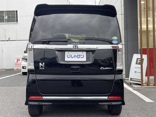 ホンダ Ｎ ＢＯＸ カスタム ターボ SSブラックSパッケージ 千葉県 2017(平29)年 10.8万km クリスタルブラックパール (株)IDOMが運営する【じしゃロン八千代店】の自社ローン専用車両になります。/こちらは現金またはオートローンご利用時の価格です。自社ローンご希望の方は別途その旨お申付け下さい/両側パワースライドドア/衝突軽減ブレーキ/バックカメラ/Bluetoothオーディオ対応カーナビ