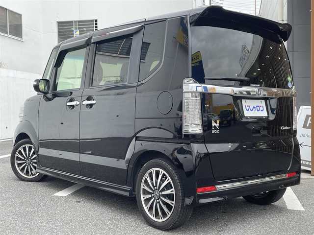 ホンダ Ｎ ＢＯＸ カスタム ターボ SSブラックSパッケージ 千葉県 2017(平29)年 10.8万km クリスタルブラックパール (株)IDOMが運営する【じしゃロン八千代店】の自社ローン専用車両になります。/こちらは現金またはオートローンご利用時の価格です。自社ローンご希望の方は別途その旨お申付け下さい/両側パワースライドドア/衝突軽減ブレーキ/バックカメラ/Bluetoothオーディオ対応カーナビ