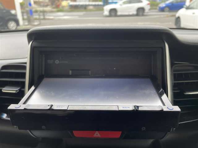 ホンダ Ｎ ＢＯＸ カスタム ターボ SSブラックSパッケージ 千葉県 2017(平29)年 10.8万km クリスタルブラックパール (株)IDOMが運営する【じしゃロン八千代店】の自社ローン専用車両になります。/こちらは現金またはオートローンご利用時の価格です。自社ローンご希望の方は別途その旨お申付け下さい/両側パワースライドドア/衝突軽減ブレーキ/バックカメラ/Bluetoothオーディオ対応カーナビ