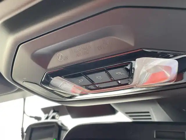 ＢＭＷ Ｚ４ sDrive20i Mスポーツ 東京都 2020(令2)年 2.8万km アルピンホワイト 本革シート【マグマレッド】/・メモリ付きパワーシート/・シートヒーター/ドライビングアシスト/・レーン・ディパーチャー・ウォーニング/・レーン・チェンジ・ウォーニング/・前車接近警告機能/・ 衝突回避・被害軽減ブレーキ/・ 後車衝突警告機能/・クロス・トラフィック・ウォーニング（リヤ）/ハイビームアシスト