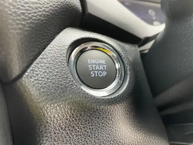 トヨタ ＲＡＶ４ アドベンチャー オフロードPKGⅡ 石川県 2023(令5)年 1.1万km グレーメタリック 4WD/トヨタセーフティセンス/純正10.5型ナビ/フルセグTV/バックカメラ/LEDヘッドライト/ETC/パワーバックドア/純正アルミホイール/レザーシート/シートヒーター/ハンドルヒーター/レーダークルーズコントロール/スマートキー/プッシュスタート/電動ミラー/保証書