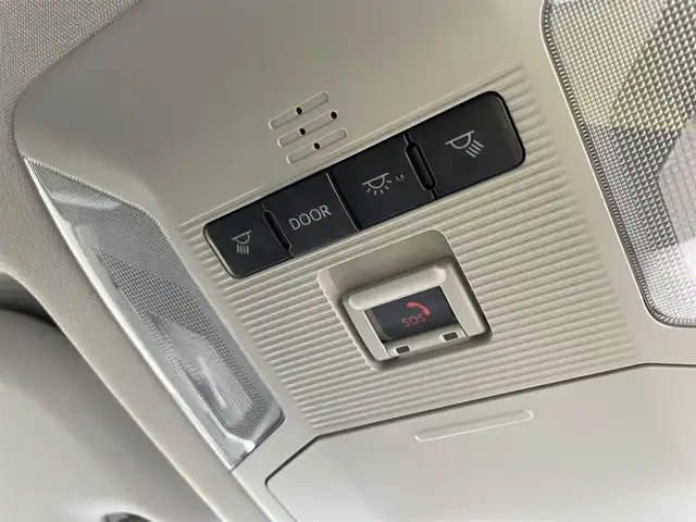 トヨタ ＲＡＶ４ アドベンチャー オフロードPKGⅡ 石川県 2023(令5)年 1.1万km グレーメタリック 4WD/トヨタセーフティセンス/純正10.5型ナビ/フルセグTV/バックカメラ/LEDヘッドライト/ETC/パワーバックドア/純正アルミホイール/レザーシート/シートヒーター/ハンドルヒーター/レーダークルーズコントロール/スマートキー/プッシュスタート/電動ミラー/保証書