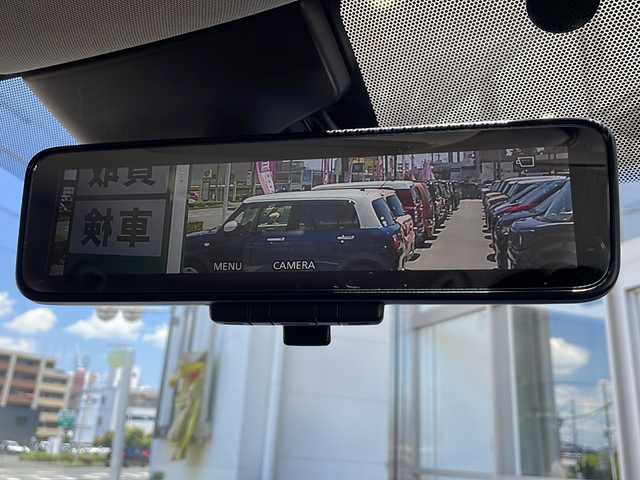日産 エクストレイル 20X 静岡県 2018(平30)年 5.6万km ブリリアントホワイトパール 【主要装備】/純正９インチナビ　/純正リアフリップダウンモニター　/アラウンドビューモニター　/プロパイロット　/ブラインドスポットビューモニター　/インテリジェントルームミラー　/ＬＥＤヘッドライト　/オートライト　/ＥＴＣ/パワーバックドア/純正18インチアルミホイール/エマージェンシーブレーキ/ステアリングスイッチ/ソナー/スマートキー/プッシュスタート/アイドリングストップ/電動パーキングブレーキ/ブレーキホールド