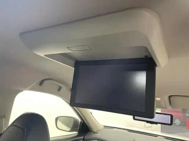 日産 エクストレイル 20X 群馬県 2018(平30)年 5.6万km ブリリアントホワイトパール 純正９型ナビ　純正１１型後席モニター　全周囲カメラ　アダプティブクルーズコントロール　ブラインドスポットモニター　電動リアドア　衝突被害軽減ブレーキ　インテリジェントルームミラー　ＥＴＣ　禁煙車