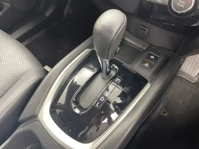 日産 エクストレイル 20X 群馬県 2018(平30)年 5.6万km ブリリアントホワイトパール 純正９型ナビ　純正１１型後席モニター　全周囲カメラ　アダプティブクルーズコントロール　ブラインドスポットモニター　電動リアドア　衝突被害軽減ブレーキ　インテリジェントルームミラー　ＥＴＣ　禁煙車