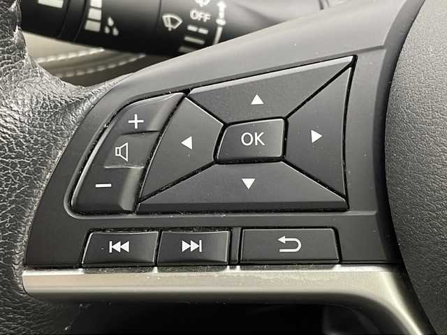 日産 セレナ 新潟県 2018(平30)年 5.8万km ミントホワイトP 純正メモリナビ/（ＢＴ/FM/AM/BR/DVD/フルセグTV)/アラウンドビューモニター/ステアリングスイッチ/ステアリングヒーター/プロパイロット/シートヒーター/デジタルインナーミラー/フリップダウンモニター/両側パワースライドドア/ドライブレコーダー/純正LEDヘッドライト/ドアバイザー/電格ミラー/ウィンカーミラー/ETC/取扱説明書/保証書