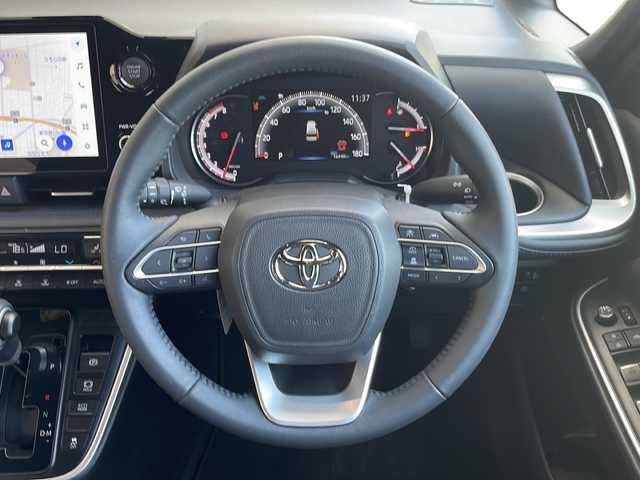 トヨタ ヴォクシー S－Z 愛知県 2024(令6)年 1.7万km アティチュードブラックマイカ トヨタセーフティセンス/衝突軽減システム/純正ディスプレイオーディオ（ナビあり）/フリップダウンモニター/両側パワースライドドア/レーダークルーズコントロール/シートヒーター/CD/DVD/Bluetooth/バックカメラ/コーナーセンサー/ETC2.0/純正アルミホイール/LEDヘッドライト/オートマチックハイビーム/ステアリングスイッチ/スマートキー/プッシュスタート
