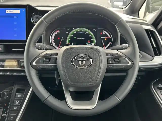 トヨタ ヴォクシー S－Z 宮城県 2024(令6)年 1.7万km アティチュードブラックマイカ ディスプレイオーディオプラス/・車載メモリーナビ/・DVD/CD/・AM/FM/・地デジTV/・12スピーカー/・USB入力/・HDMI入力/・AppleCarPlay/AndroidAuto/・先読みエコドライブ/・ETC2.0ユニット/プロジェクター式LEDヘッドランプ/・アダプティブハイビームシステム/＝＝＝/セーフティセンス/・プリクラッシュセーフティ/・レーントレーシングアシスト/・レーンディパーチャーアラート/・レーダークルーズコントロール/・オートマチックハイビーム/・ロードサインアシスト/・ドライバー異常時対応システム/・プロアクティブドライビングアシスト/・発進遅れ告知機能/パーキングサポートブレーキ（前後方静止物）/純正13インチ後席フリップダウンモニター/両側パワースライドドア/AC100V/革巻きステアリング/ステアリングスイッチ/電動パーキングブレーキ/ブレーキホールド/スマートキー＆プッシュスタート/電動格納ミラー/純正17インチアルミホイール/W//サイド/カーテンエアバッグ