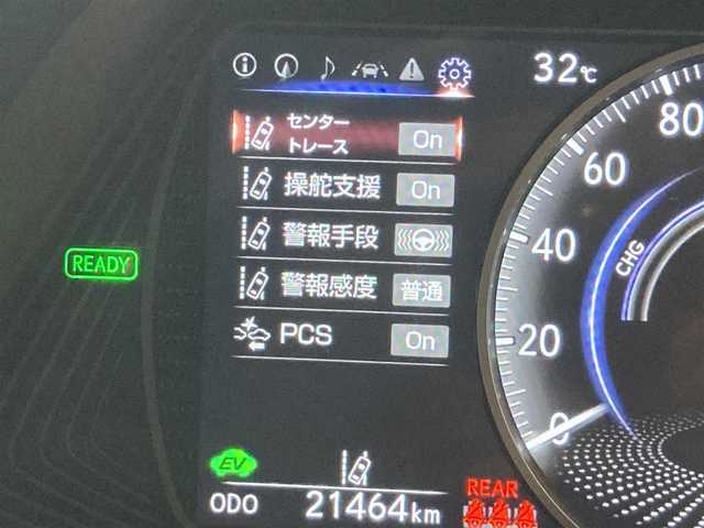 レクサス ＵＸ 250h バージョンL 熊本県 2020(令2)年 2.2万km テレーンカーキマイカM ・スマートキー/・プッシュスタート/・サンルーフ/・プリクラッシュセーフティ/・レーンデパーチャーアラート/・ブラインドスポットモニター/・パーキングサポートアラート/・道路標識アシスト/・先行車発進告知/・オートマチックハイビーム/・クルーズコントロール(追従式)/・茶革シート/・前席パワーシート/・前席シートヒーター ＆エアシート /・ハンドルヒーター /・純正メモリナビ/　【BD・Bluetooth・USB・SD・AUX・MSV】/・フルセグTV/・全方位カメラ/・ETC2.0/・ドライブレコーダー(前後録画)/・パワーバックドア/・LEDヘッドランプ/・LEDフォグランプ/・純正マット