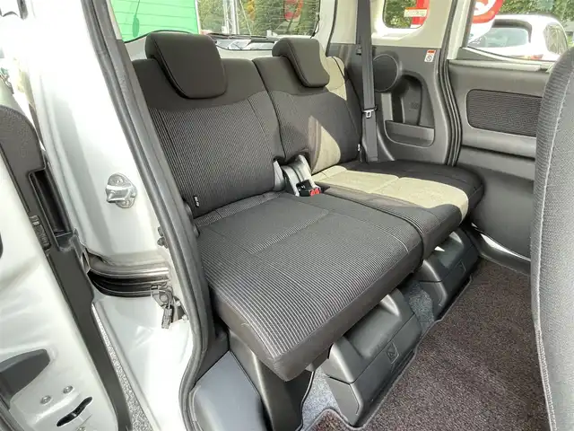 日産 デイズ ルークス X Vセレクション 千葉県 2018(平30)年 0.9万km ホワイトパール エマージェンシーブレーキ/アラウンドビューモニター/純正SDナビ【MM318D-L】/・CD/DVD/MSV/Bluetooth/フルセグ/両後パワースライドドア/インテリジェントキー/前後コーナーセンサー/社外前後ドライブレコーダー【ZDR-015】/純正ドライブレコーダー【DJ4-D】/ETC/純正14インチアルミホイール/ヘッドライトレベライザー/本革巻きステアリング/フォグランプ/ドアバイザー/サイドエアバッグ/新車時保証書＆取扱説明書