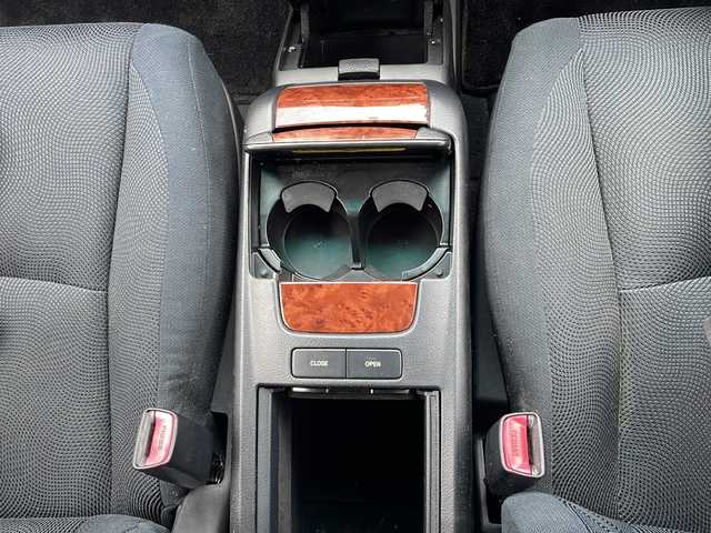 トヨタ ハリアー 240G Lパッケージ 愛知県 2003(平15)年 8.4万km シルバーM /ワンオーナー//純正DVDナビ//AM/FM/CD/MD//ETC//オートエアコン//１２V電源//D席パワーシート//HIDオートライト//Fフォグ//リモコンキー//本革巻きステアリング//電格ミラー//純正フロアマット//トノカバー//純正トランクフロアマット//保証書