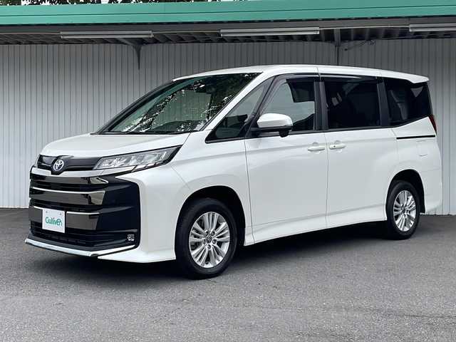 トヨタ ノア ハイブリッド S－G 長野県 2022(令4)年 3.1万km ホワイトパールクリスタルシャイン ４WD/トヨタセーフティセンス/純正メーカーディスプレイオーディオ/バックカメラ/レーダークルーズコントロール/両側パワースライドドア/純正16インチアルミ/スマートキー
