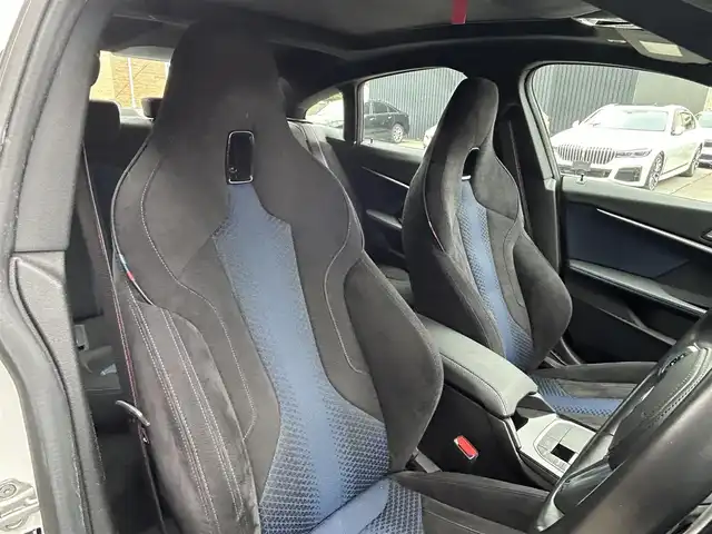 ＢＭＷ Ｍ２３５ｉ グランクーペ xDrive 道東・釧路十勝 2020(令2)年 6.6万km アルピンホワイトⅢ ワンオーナー/パノラマガラスサンルーフ/I Drive ナビゲーションパッケージ/　BT/Type-C/USB/リアビューモニター/ミラーETC/BMWライブコックピット/インテリジェントセーフティ/衝突軽減ブレーキ/レーンキーピングアシスト/アクティブクルーズコントロール/アクティブパーク・ディスタンス・コントロール/パーキングアシスト/ブラインドスポットモニター/電動フロントシート/前席シートヒーター/ワイヤレス充電/純正18インチAW/LEDヘッドライト/純正フロアマット