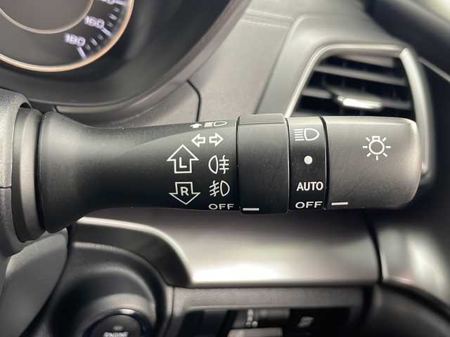 スバル インプレッサ スポーツ 2．0i－S アイサイト 秋田県 2018(平30)年 4.1万km クォーツブルーP 4WD/純正ナビ（フルセグTV　CD　DVD BT　USB HDMI）/アイサイト/クルーズコントロール/バックカメラ　サイドカメラ/ヒルスタートアシスト/ETC/プッシュスタート　スマートキー/スペアキー1本/ステアリングスイッチ/パドルシフト/前席パワーシート/LEDヘッドライト・フォグランプ/純正18インチアルミ装着/純正フロアマット/ダブルサイド　カーテンエアバッグ