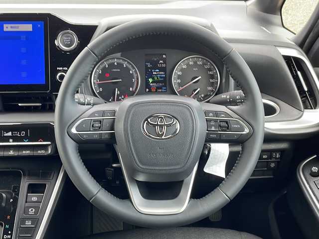 トヨタ ノア S－G 新潟県 2022(令4)年 2.5万km ホワイトパールクリスタルシャイン 4WD/純正10.5インチディスプレイオーディオ/CD/DVD/BT/フルセグテレビ/バックカメラ/ETC2.0/フリップダウンモニター/ドライブレコーダー/衝突被害軽減ブレーキ/レーンキープアシスト/レーダークルーズコントロール/片側パワースライドドア/ステアリングスイッチ/MTモード付きAT/スマートキー/プッシュスタート/LEDヘッドライト/オートライト/オートハイビーム/フォグランプ/純正16インチアルミホイール