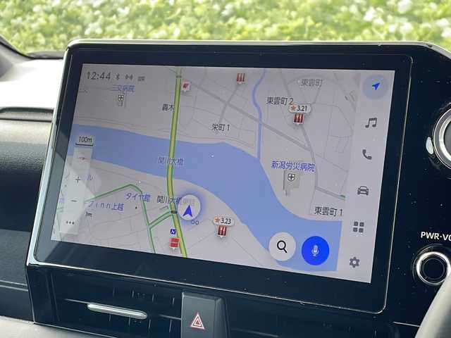 トヨタ ノア S－G 新潟県 2022(令4)年 2.5万km ホワイトパールクリスタルシャイン 4WD/純正10.5インチディスプレイオーディオ/CD/DVD/BT/フルセグテレビ/バックカメラ/ETC2.0/フリップダウンモニター/ドライブレコーダー/衝突被害軽減ブレーキ/レーンキープアシスト/レーダークルーズコントロール/片側パワースライドドア/ステアリングスイッチ/MTモード付きAT/スマートキー/プッシュスタート/LEDヘッドライト/オートライト/オートハイビーム/フォグランプ/純正16インチアルミホイール