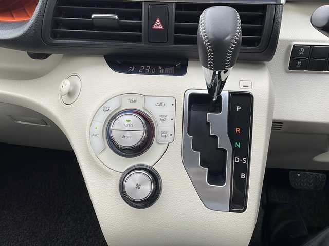 トヨタ シエンタ G 福岡県 2016(平28)年 10.4万km エアーイエロー 純正メモリナビ/（ＣＮ－ＲＳ０２ＷＤ）/バックカメラ/ＢＴ接続/フルセグTV/両側パワースライドドア/モデリスタエアロ/アイドリングストップ/純正15インチアルミホイール/純正ドアバイザー/2列目チップアップシート/スマートキー/プッシュスタート