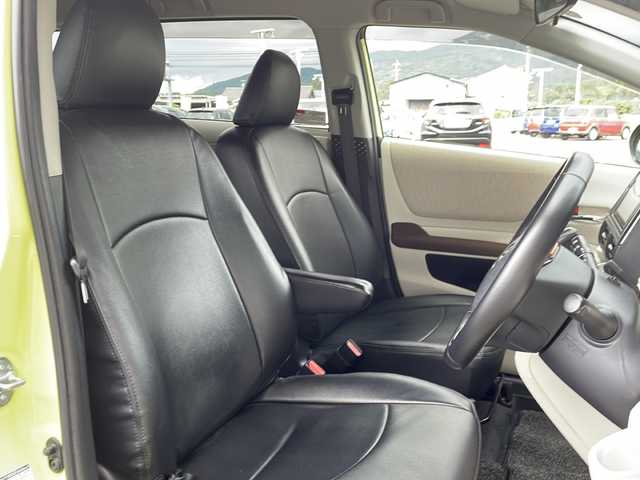 トヨタ シエンタ G 福岡県 2016(平28)年 10.4万km エアーイエロー 純正メモリナビ/（ＣＮ－ＲＳ０２ＷＤ）/バックカメラ/ＢＴ接続/フルセグTV/両側パワースライドドア/モデリスタエアロ/アイドリングストップ/純正15インチアルミホイール/純正ドアバイザー/2列目チップアップシート/スマートキー/プッシュスタート