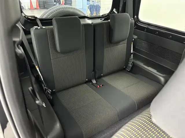 スズキ ジムニー XC 福岡県 2025(令7)年 0.1千km ブルーイッシュブラックパール3 届出済未使用　/クルーズコントロール　/コーナーセンサー　/衝突軽減ブレーキ　/レーンキープ　/ヒルディセントコントロール　/アイドリングストップ　/シートヒーター　/ヒーテッドドアミラー　/純正１６インチＡＷ　/ＬＥＤヘッドライト