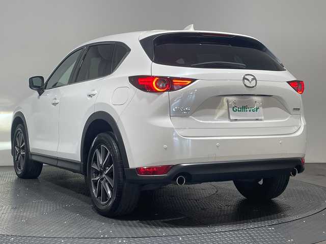 マツダ ＣＸ－５ XD Lパッケージ 愛媛県 2020(令2)年 5万km スノーフレイクホワイトパールマイカ ８．８型ナビ/フルセグ／Ｂｌｕｅｔｏｏｔｈ／ＵＳＢ/衝突軽減ブレーキ/レーダークルーズコントロール/レーンキープアシスト/ブラインドスポットモニター/ＥＴＣ/前後コーナーセンサー/ＤＮ席パワーシート/全席シートヒーター/オートマチックハイビーム/LEDヘッドライト/パワーバックドア