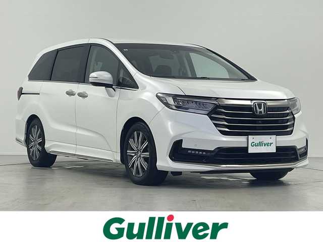 ホンダ オデッセイ アブソルート 岐阜県 2021(令3)年 4.4万km プラチナホワイトパール 純正10インチナビ/　(AM/FM/CD/DVD/Bluetooth/フルセグTV/HDMI/AppleCarPlay)/全方位カメラ/ホンダセンシング/衝突軽減ブレーキ/レーンキープアシスト/コーナーセンサー/レーダークルーズコントロール/両側パワースライドドア/シーケンシャルウィンカー/ハーフレザーシート/パワーシート/LEDヘッドライト/純正アルミホイール/純正フロアマット/パドルシフト/ETC2.0