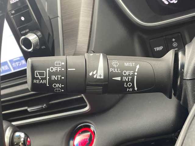 ホンダ オデッセイ アブソルート 岐阜県 2021(令3)年 4.4万km プラチナホワイトパール 純正10インチナビ/　(AM/FM/CD/DVD/Bluetooth/フルセグTV/HDMI/AppleCarPlay)/全方位カメラ/ホンダセンシング/衝突軽減ブレーキ/レーンキープアシスト/コーナーセンサー/レーダークルーズコントロール/両側パワースライドドア/シーケンシャルウィンカー/ハーフレザーシート/パワーシート/LEDヘッドライト/純正アルミホイール/純正フロアマット/パドルシフト/ETC2.0