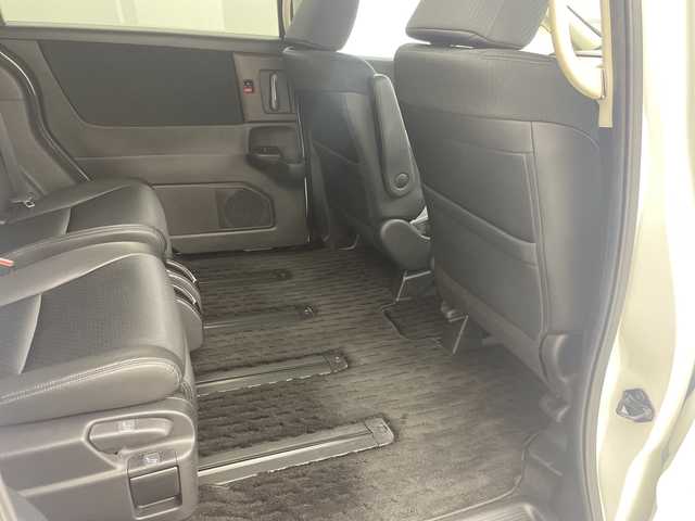 ホンダ オデッセイ アブソルート 岐阜県 2021(令3)年 4.4万km プラチナホワイトパール 純正10インチナビ/　(AM/FM/CD/DVD/Bluetooth/フルセグTV/HDMI/AppleCarPlay)/全方位カメラ/ホンダセンシング/衝突軽減ブレーキ/レーンキープアシスト/コーナーセンサー/レーダークルーズコントロール/両側パワースライドドア/シーケンシャルウィンカー/ハーフレザーシート/パワーシート/LEDヘッドライト/純正アルミホイール/純正フロアマット/パドルシフト/ETC2.0