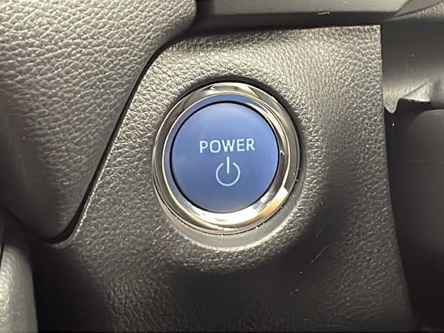 トヨタ ＲＡＶ４ 千葉県 2020(令2)年 1.5万km ホワイトパールクリスタルシャイン 衝突軽減ブレーキ/レーンキープアシスト/レーダークルーズコントロール/オートマチックハイビーム/純正メモリナビ/（フルセグ/Bluetooth/FM/AM/USB）/バックカメラ/ＥＴＣ/ドライブレコーダー（前後）/アイドリングストップ/ステアリングヒーター/シートヒーター（運転席＋助手席）/シートメモリー/LEDヘッドライト/フォグライト/電動格納ミラー/W＋サイド＋カーテンエアバッグ