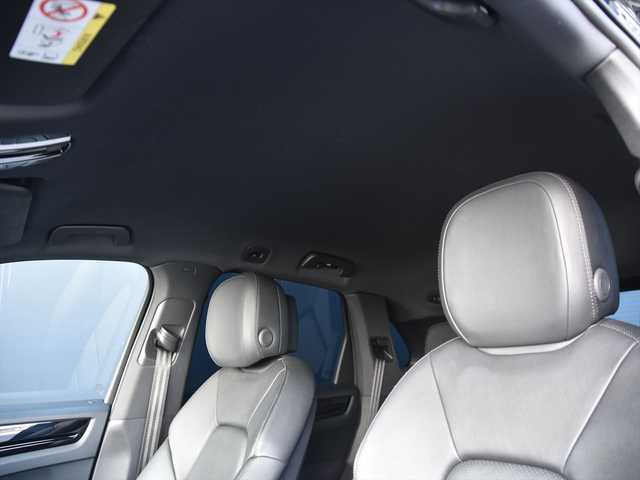 ポルシェ カイエン 和歌山県 2019(令1)年 3.9万km 黒 黒革 /ACC /ナビ /360度カメラ /CarPlay /BSM /サラウンドアシスト /ポルシェアクティブセーフ /オートテールゲート /パワーシート /シートヒーター /LEDライト /ETC/取扱説明書/保証書/スペアキー