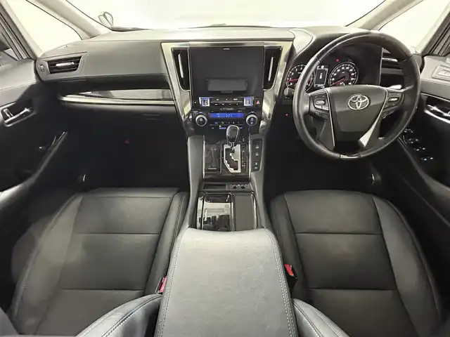 トヨタ アルファード S Cパッケージ 佐賀県 2019(平31)年 5.5万km ホワイトパールクリスタルシャイン アルパイン製11インチナビ/フルセグTV/CD/DVD/Bluetooth/アルパイン製12.8インチフリップダウンモニター/ワンオーナー/バックカメラ/衝突被害軽減システム/ブラインドスポットモニター/レーダークルーズコントロール/レーンアシスト/ロードサインアシスト/パーキングサポートブレーキ/クリアランスソナー/オートライト/オートマチックハイビーム/3眼LEDヘッドライト/LEDフォグライト/前後ドライブレコーダー/ビルトインETC/電動パーキング/ブレーキホールド/ステアリングヒーター/両側パワースライドドア/パワーバックドア/運転席・助手席シートヒータ/運転席・助手席エアシート/運転席・助手席パワーシート/メモリーシート/合皮シート/ISOFIX対応/純正18インチアルミホイール/純正フロアマット/スマートキー