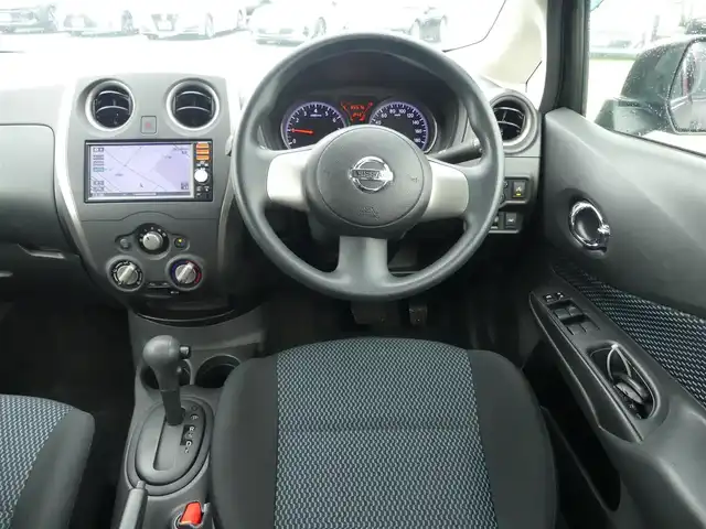 日産 ノート X エマージェンシーブレーキ 千葉県 2014(平26)年 3.6万km オーロラモーヴ エマージェンシーブレーキ/アイドリングストップ/純正SDナビ/地デジTV/【CD再生機能】/バックカメラ/インテリジェントキー