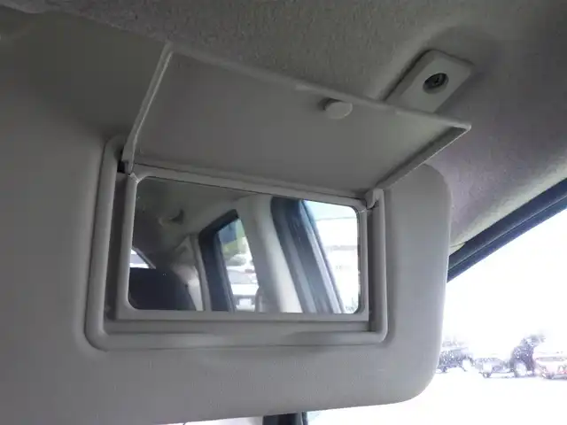 日産 ノート X エマージェンシーブレーキ 千葉県 2014(平26)年 3.6万km オーロラモーヴ エマージェンシーブレーキ/アイドリングストップ/純正SDナビ/地デジTV/【CD再生機能】/バックカメラ/インテリジェントキー