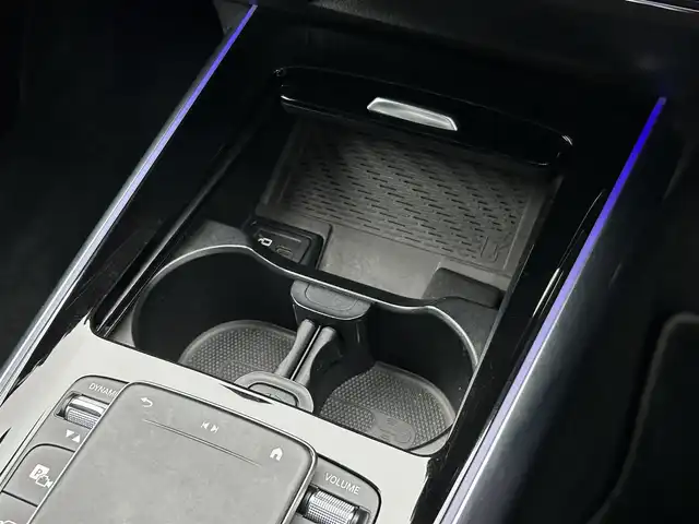 メルセデス・ベンツ ＧＬＡ２００ｄ 4マチック AMGライン 埼玉県 2020(令2)年 5.1万km 黒 ワンオーナー /黒半革シート /ACC /純正ナビ /レーダーセーフティーパッケージ /ナビゲーションパッケージ /アンビエントライト /全周囲カメラ /レーンチェンジアシスト /ブラインドスポットモニター /前席シートヒータ /ドライブレコーダー