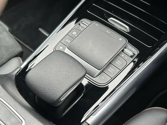 メルセデス・ベンツ ＧＬＡ２００ｄ 4マチック AMGライン 埼玉県 2020(令2)年 5.1万km 黒 ワンオーナー /黒半革シート /ACC /純正ナビ /レーダーセーフティーパッケージ /ナビゲーションパッケージ /アンビエントライト /全周囲カメラ /レーンチェンジアシスト /ブラインドスポットモニター /前席シートヒータ /ドライブレコーダー