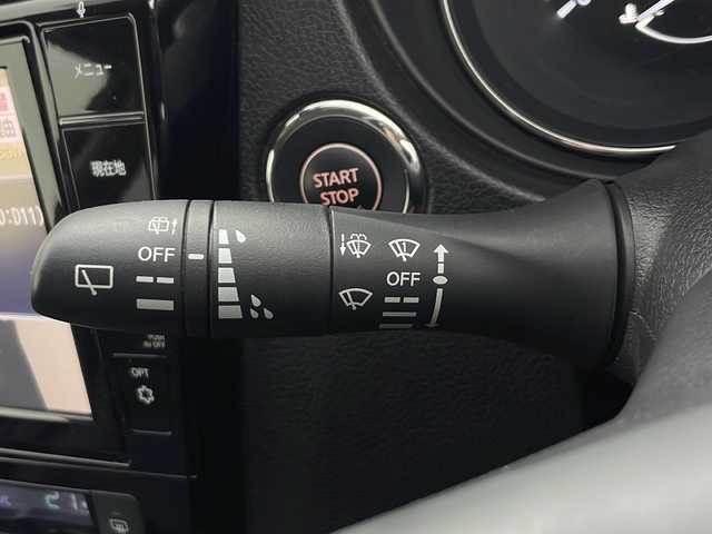 日産 エクストレイル 20Xi 秋田県 2018(平30)年 5.3万km チタニウムカーキ 4WD/純正ナビ　/フルセグTV/CD/DVD/Bluetooth/アラウンドビューカメラ　/プロパイロット　/パワーバックドア　/衝突軽減防止ブレーキ　/横滑り防止装置　/レーンキープアシスト/ダウンヒルアシストコントロール/前後クリアランスソナー/前方ドラレコ　/ビルトインＥＴＣ　/ＬＥＤヘッドライト　/オービスレーダー　/フォグランプ/スマートキー/純正フロアマット/純正アルミホイール