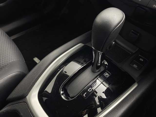 日産 エクストレイル 20Xi 秋田県 2018(平30)年 5.3万km チタニウムカーキ 4WD/純正ナビ　/フルセグTV/CD/DVD/Bluetooth/アラウンドビューカメラ　/プロパイロット　/パワーバックドア　/衝突軽減防止ブレーキ　/横滑り防止装置　/レーンキープアシスト/ダウンヒルアシストコントロール/前後クリアランスソナー/前方ドラレコ　/ビルトインＥＴＣ　/ＬＥＤヘッドライト　/オービスレーダー　/フォグランプ/スマートキー/純正フロアマット/純正アルミホイール