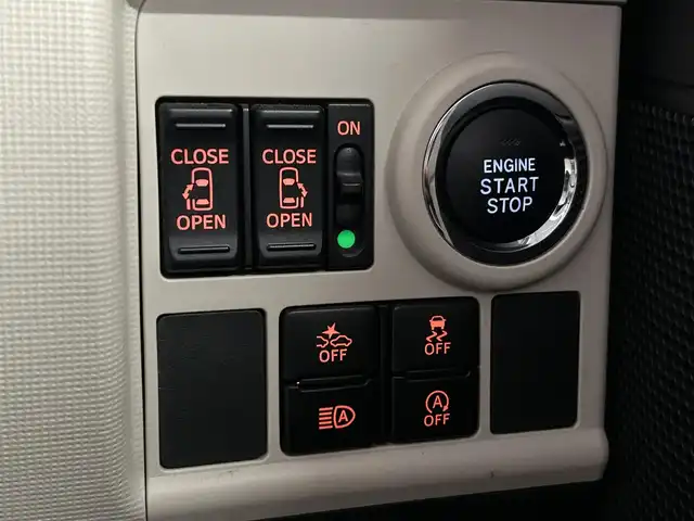 ダイハツ ムーヴ キャンバス G メイクアップ リミテッド　SAⅢ 愛知県 2020(令2)年 2.4万km パールホワイトⅢ/ナチュラルベージュマイカメタリック 2トーン エンジンスタートボタン/純正ナビ（フルセグTV/Bluetooth/DVD）/衝突軽減システム/横滑り防止装置/Wエアバック/車外カメラ（全方位・バック）/LEDライト/オートマチックハイビーム/社外フロアマット